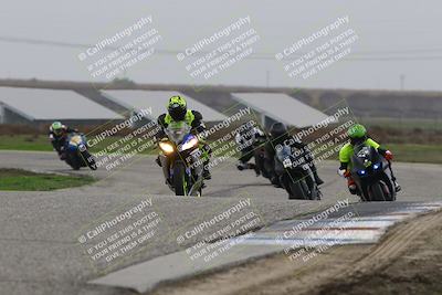 media/Nov-29-2025-TrackDaz (Sat) [[10ae2d9bce]]/C Group/Session 4 (Wheelie Bump)/